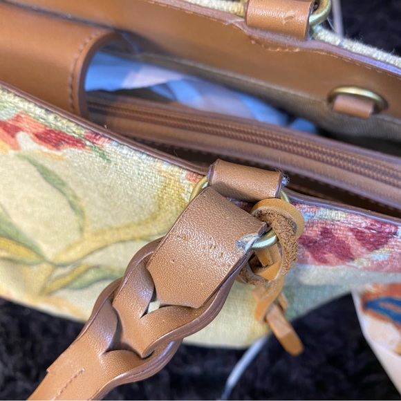 VTG Y2K FOSSIL handBag Plants Floral Leather Key Charm Boho with scarf - Picture 14 of 16